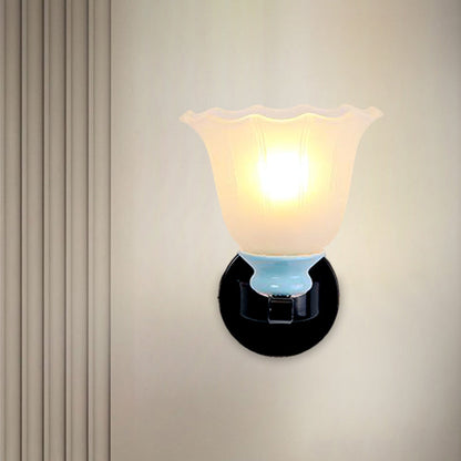 Vivolux | 1/2-Bulb Bloom Wandlamp Antiqued Black Frosted Ribbed Glas Wandverlichting voor Woonkamer