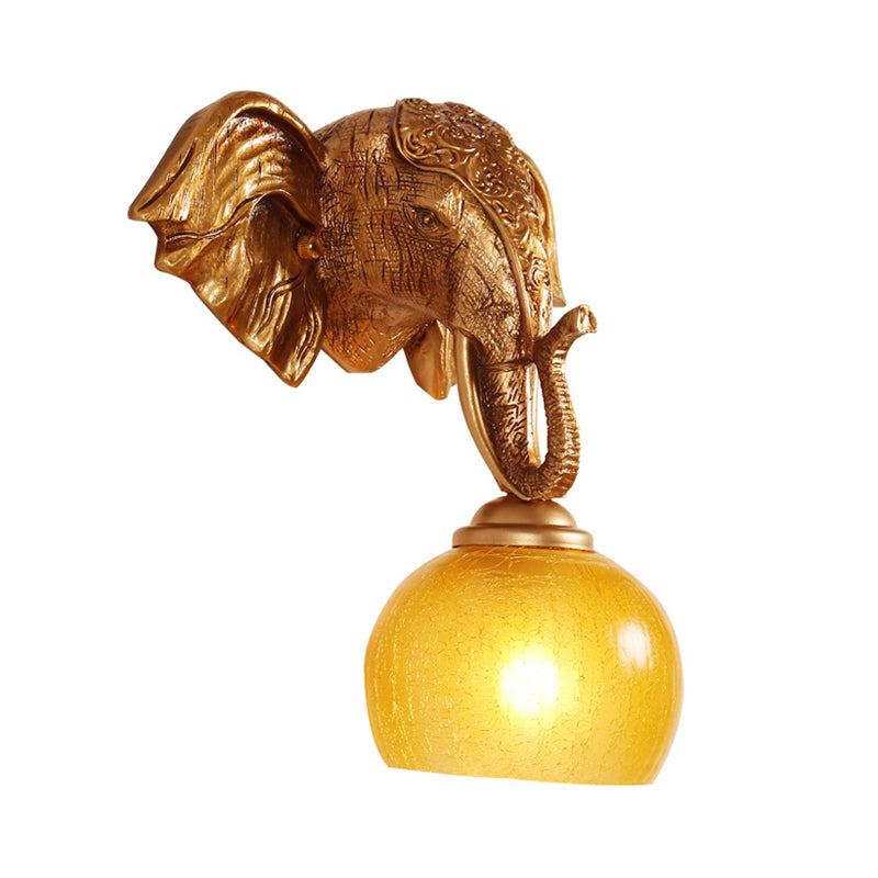 Vivolux | Gouden 1-bol wandverlichting traditionele orb crackle matglas wandlamp met resin olifant achterplaat