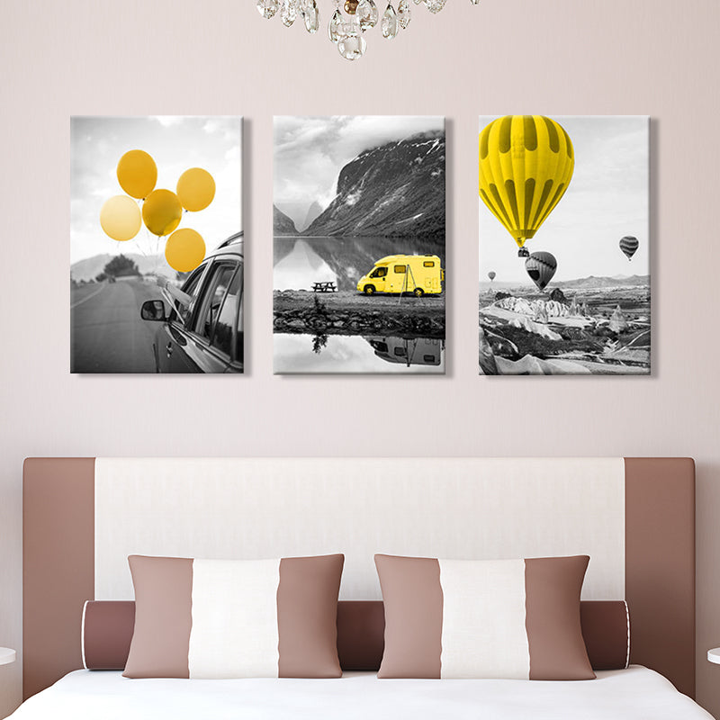 Vivolux | Foto Gedruckte Moderne Wandkunst mit Fahrzeug und Ballonlandschaft in Gelb und Grau