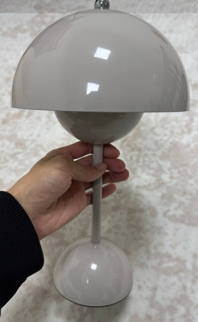 Vivolux | Designer LED-Tischlampe mit Aurora-Effekt