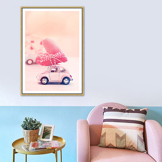 Vivolux | Rosa zeitgenössisches Spielzeug-Minicar-Gemälde für das Schlafzimmer von Jungen, in verschiedenen Größen erhältlich