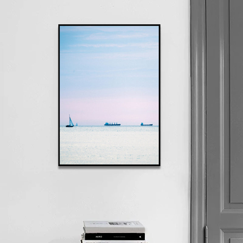 Vivolux | Foto Zonsondergang Oceaan Zeilboot Canvas Kunst Minimalistische Pittoreske Zeeweide Wanddecoratie in Zachte Kleur