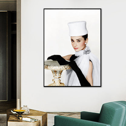 Vivolux | Lichte kleur Hepburn portret canvas textuur vintage meisjes slaapkamer wandkunst print