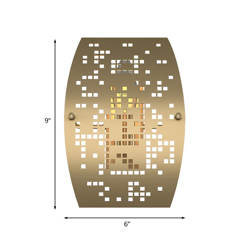 Vivolux | Gebogen Paneel Metalen Wandlamp Colonialist 1 Licht Woonkamer Wandlamp in Goud met Uitsnijdontwerp