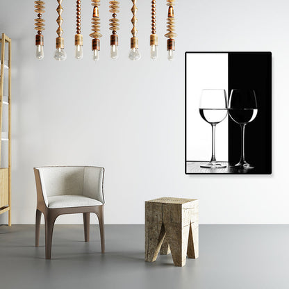 Vivolux | Weingläser Wandkunst Moderne Ästhetik Stillleben Leinwanddruck in dunkler Farbe für die Küche