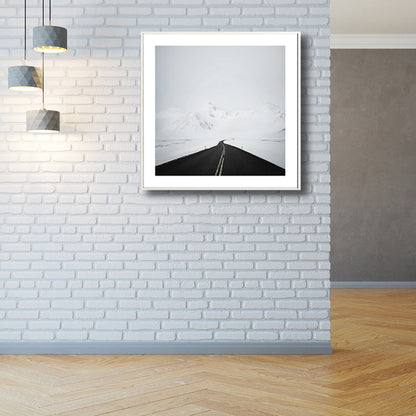 Vivolux | Road to Snow Mountain Canvas Schwarz und Weiß Zeitgenössische Wandkunst Druck für Raum