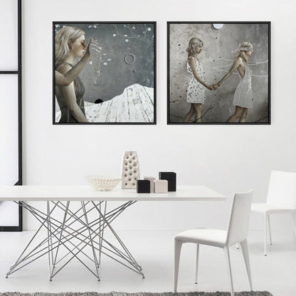 Vivolux | Surrealismus Gehende Maid Leinwand Kunstmalerei Charakter Sanfte Farbe Galerie Wanddeko