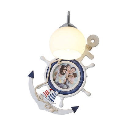 Vivolux | Kinder Stil 1 Glühbirne Wandleuchte mit milchigem Glasschirm Weiß Globale Wandmontage Licht