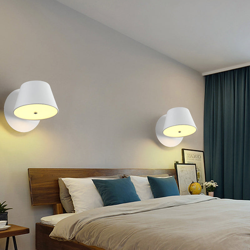 Vivolux | Monochrome Trapezium Wandlamp Moderne Stijlvolle Metalen Draaibare Wandlamp voor Kantoor