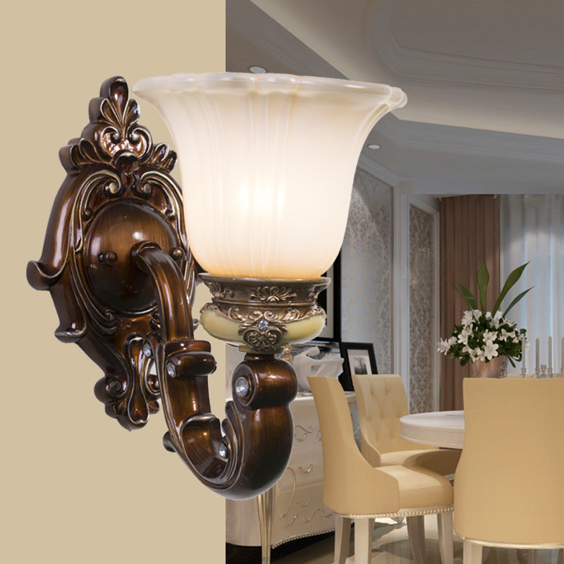 Vivolux | Antiqued Invert Bell Wandlamp Enkel Licht Creme Geribbeld Glas Wandgemonteerde Verlichting in Bruin