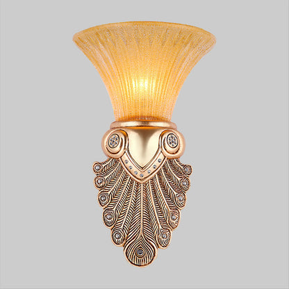 Vivolux | Inverted Bell Slaapkamer Wandlamp Warehouse Opal Geribbeld Glas 1-Lamp Gouden Wandlamp Verlichting met Pauwenveer Design, 10"/13" Breed