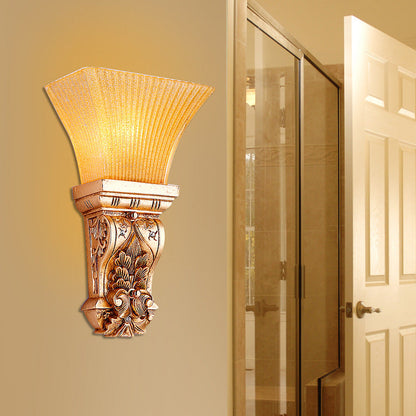 Vivolux | Gouden 1-kop Wandlamp Loftstijl Amber Geribbeld Glas Trapezium Wandverlichting Fixture
