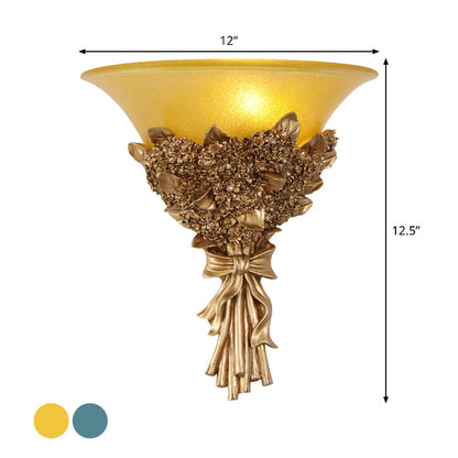 Vivolux | Vintage Brede Bel Muur Gemonteerde Lamp 1 Licht Amber/Melkglas Boeket Muurverlichtingsarmatuur in Goud/Multi-Kleur