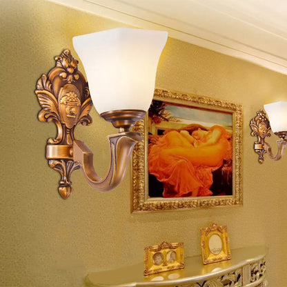 Vivolux | 1-Light Wandlamp Rustieke Slaapkamer Wandlamp met Zeshoekige Bel Satineren Glaslamp in Messing