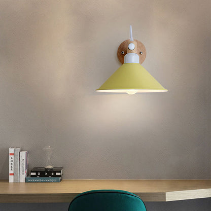Vivolux | Macaroon Pyramide Vorm Wandlamp Metaal en Hout 1 Licht Wandlamp voor Eetkamer
