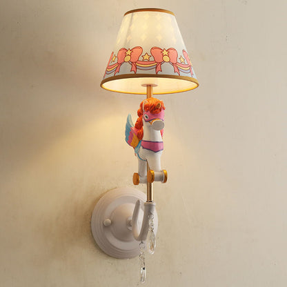 Vivolux | Cartoon Cone Wandlampe Fixture mit Einhorn Dekoration 1 Kopf Harz Wandleuchte in Gelb und Blau/Gelb und Pink/Gelb und Rot/Gelb und Weiß für Mädchen Schlafzimmer