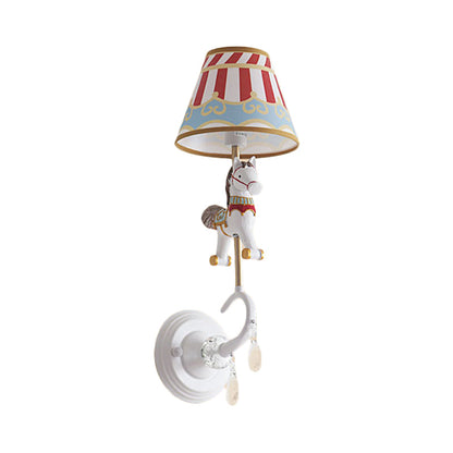 Vivolux | Witte/rode en blauwe taps geslepen wandlamp met cartoon plastic van eland/paard/unicorn 1-lamps wandlamp voor kinderkamer