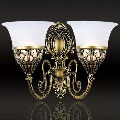 Vivolux | Bronzefarbene 2 Licht Wandleuchte Vintage Weiße Glas Glocke Wandleuchten für Flur