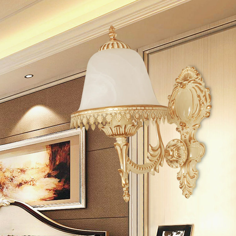 Vivolux | Beige Bell Wandlamp Fixture Landhuis Opal Glas 1-Licht Sconces Licht met Gegraveerde Trim