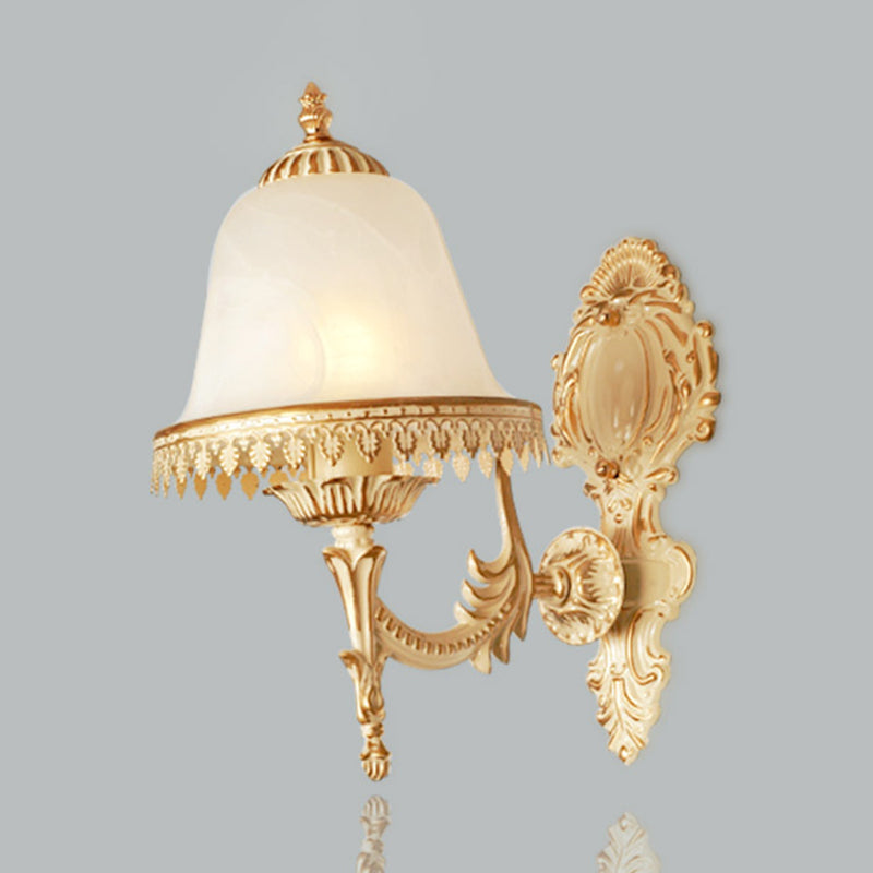 Vivolux | Beige Bell Wandlamp Fixture Landhuis Opal Glas 1-Licht Sconces Licht met Gegraveerde Trim