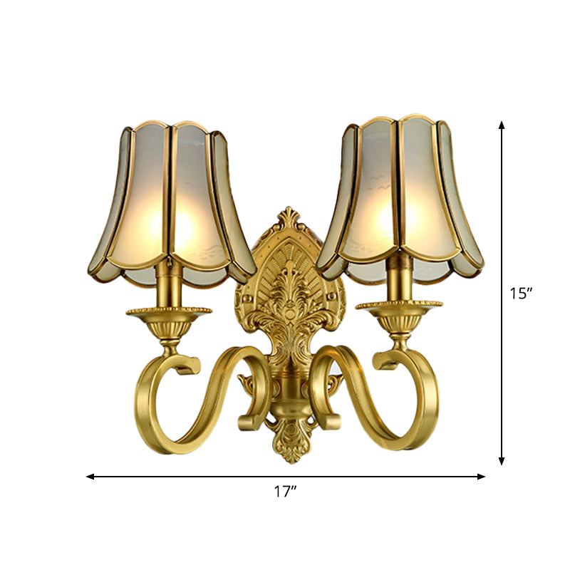 Vivolux | 1/2 Licht Geflared/Bell Wandgemonteerde Licht Traditionelles Poliertes Messing Frosted Glas Wandlampe