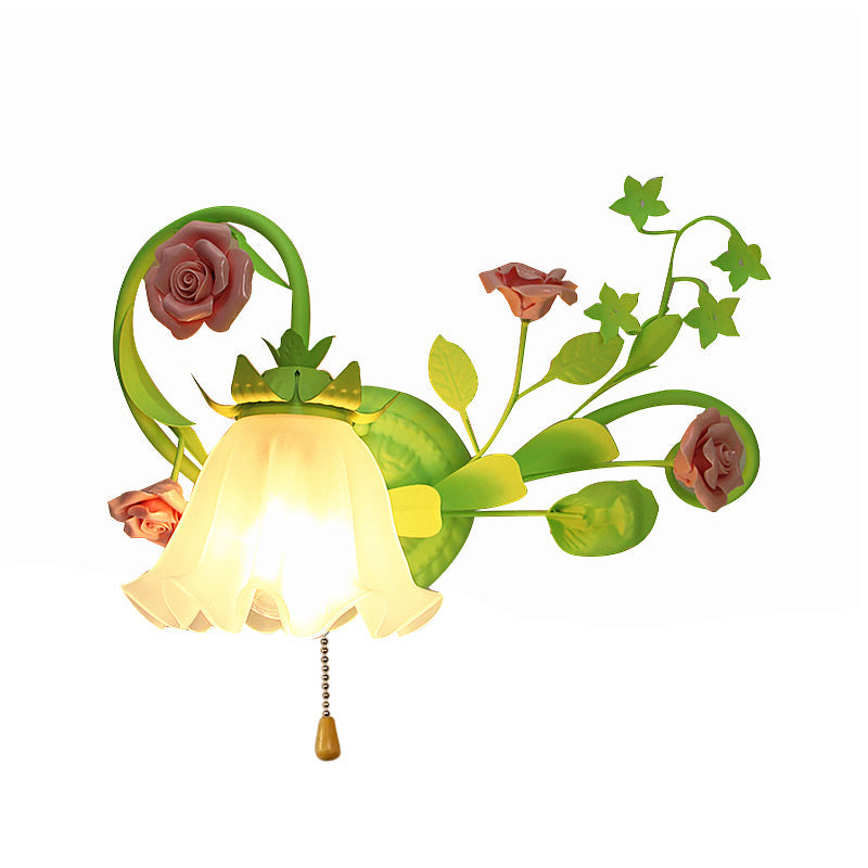 Vivolux | Einzelleuchte für die Wand links/rechts, Pastorale Rüsche, satiniertes weißes Glas, Wandleuchte in Grün mit/ohne Schalter