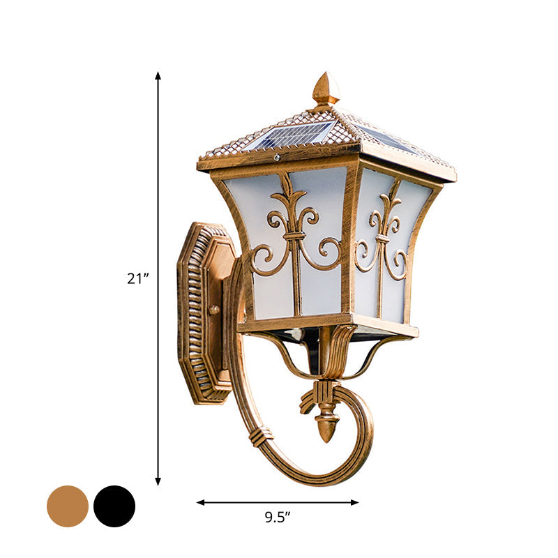 Vivolux | Frosted Glass Curved Lantern Wandleuchte Traditionelle Terrasse Klein/Groß Solar LED Wandlampe in Schwarz/Messing