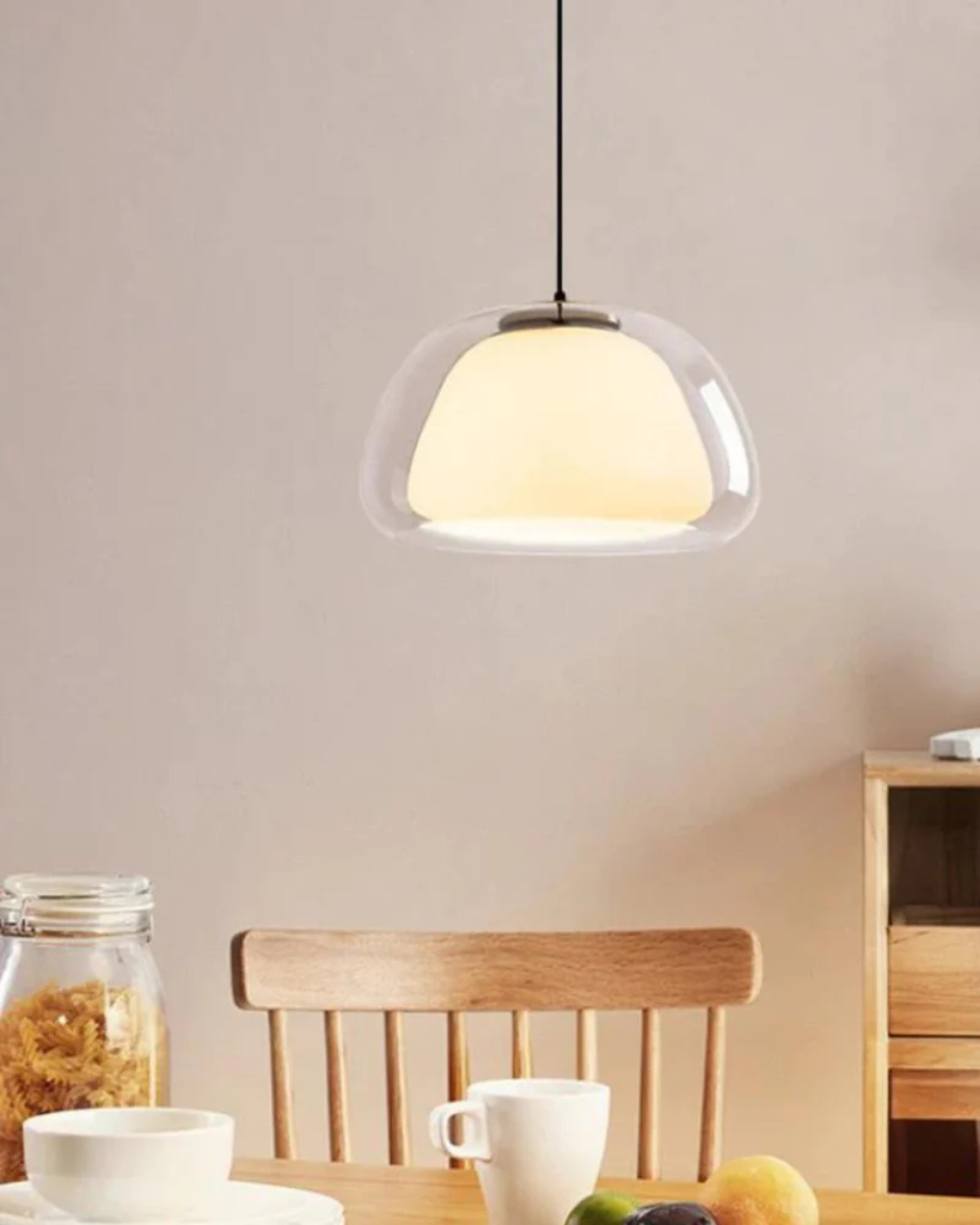 Vivolux | Elegante Lampe in Form einer Glaskuppel mit Kristallakzent