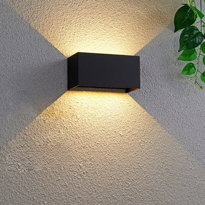 Vivolux | Moderne wasserdichte rechteckige LED-Wandleuchte für den Außenbereich mit Auf- und Ab-Beleuchtung