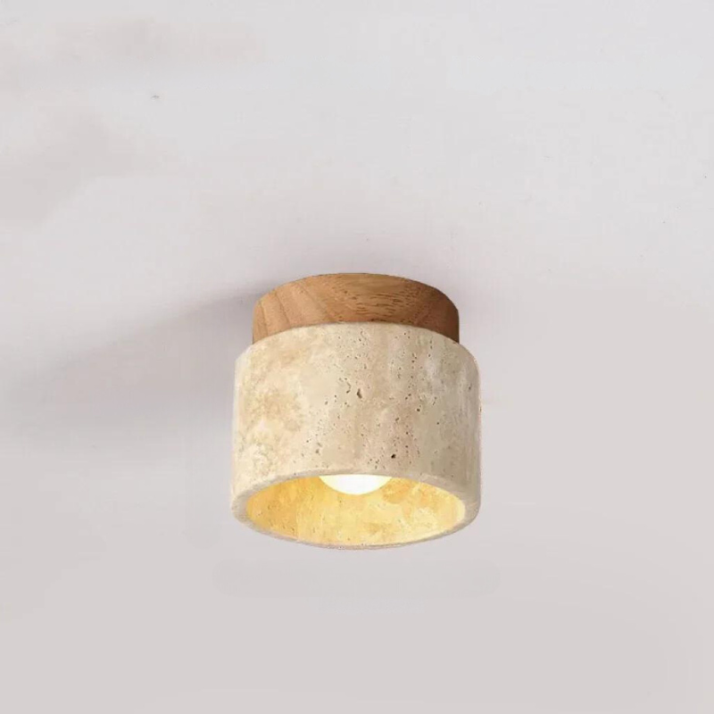 Vivolux | Eingebauter Lustre aus Travertin für Eingangsbereich und Treppe