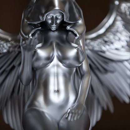 Vivolux | Art Angel Weiblich Frau Flügel Knien Umhang Hut