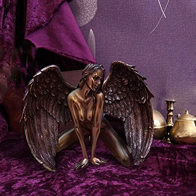 Vivolux | Art Angel Weiblich Frau Flügel Knien Umhang Hut