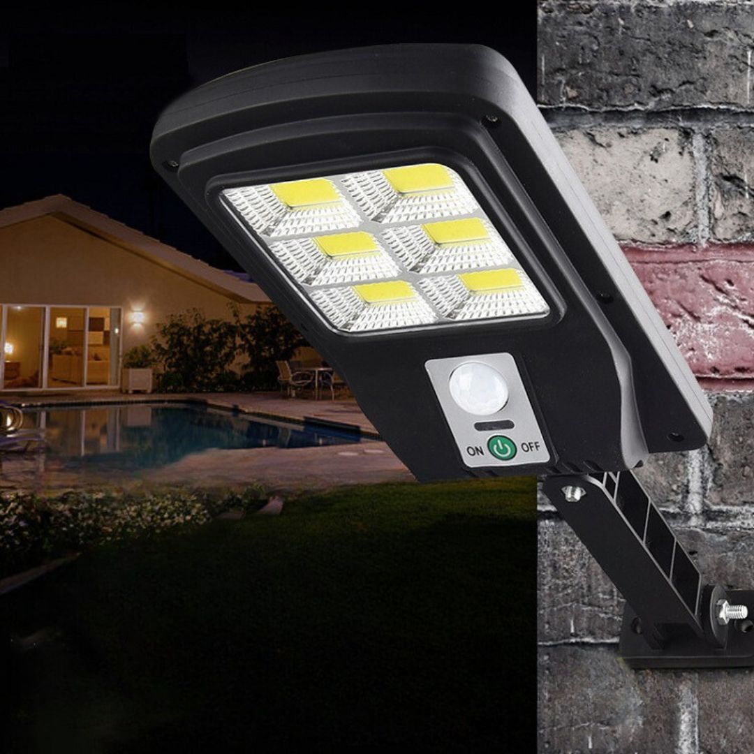 Vivolux | Solar-Straßenleuchte mit 4000 Lumen (Räumungsverkauf)