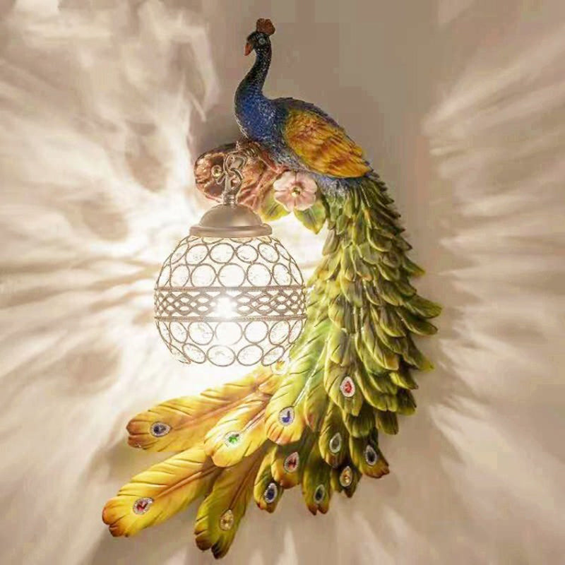 Vivolux | Klassische Pfauen Wandlampe Sconces 1 Glühbirne Harz Wandleuchte mit sphärischem Kristall besetztem Schirm