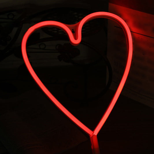 Vivolux | Plastic Loving Heart Wand Nachtlicht Kids Style Plug-in LED Weiße Nachttischlampe