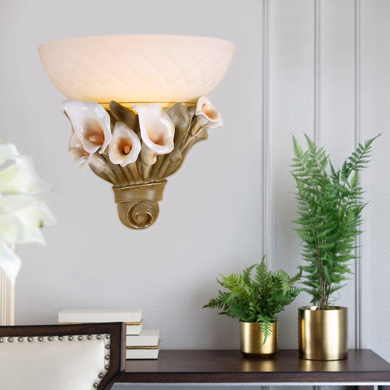 Vivolux | Bowl Witte Glazen Wandlamp Vintage 1 Licht Bedlampje met Geel/Wit Bloem ontwerp