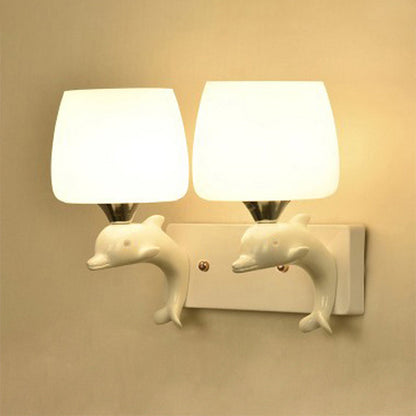 Vivolux | Tapered Shape Opal Glass Wandlamp Contemporary 2 Lampen Witte Wandverlichting Fixture met Dolfijn Decor