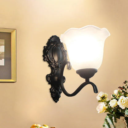 Vivolux | Zwarte Wandlamp Traditionele Crème Glazen Uitgebreide Vorm Wandlamp Fixture voor Woonkamer