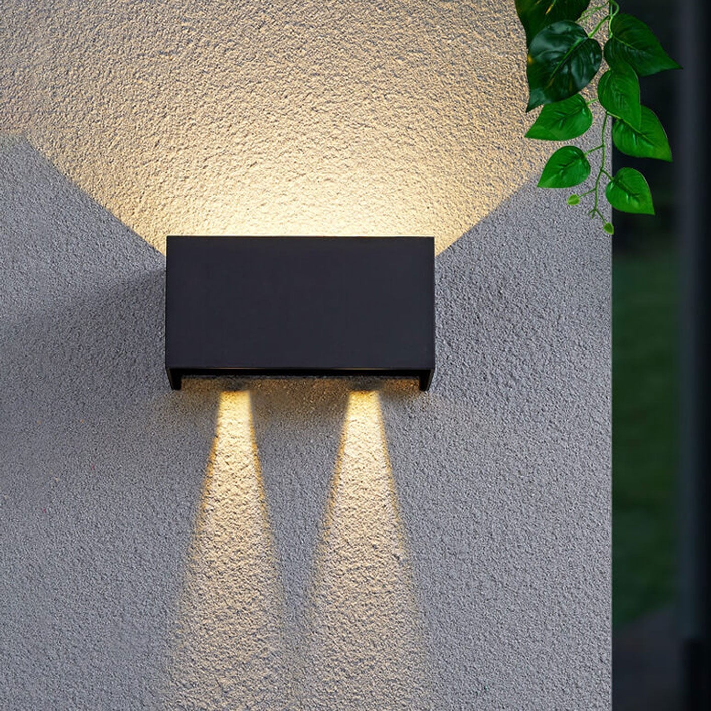 Vivolux | Moderne wasserdichte rechteckige LED-Wandleuchte für den Außenbereich mit Auf- und Ab-Beleuchtung