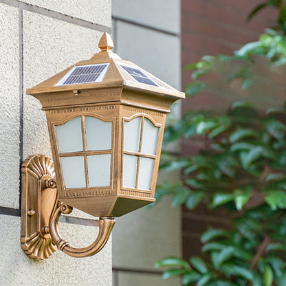 Vivolux | Hausförmige Metallische Solar Wandlampe Vintage Innenhof LED Wandmontierte Lampe mit Frosted Glas Schirm