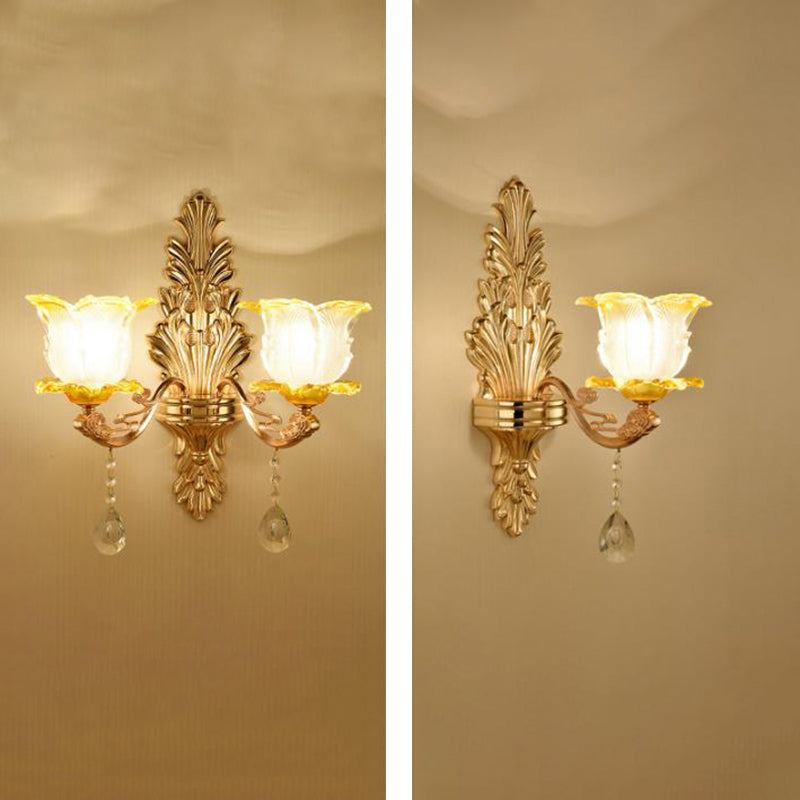 Vivolux | Gold Wandmontage Licht Retro Glas Floral Schirm Wandbeleuchtung mit hängendem Kristall