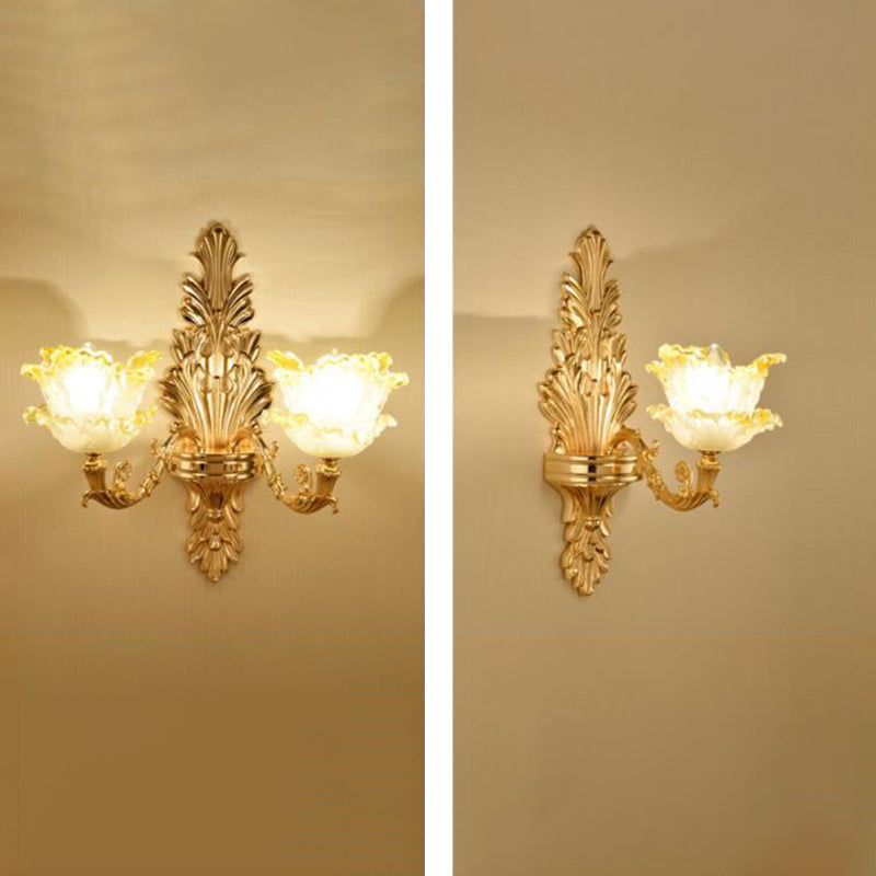 Vivolux | Gold Wandmontage Licht Retro Glas Floral Schirm Wandbeleuchtung mit hängendem Kristall