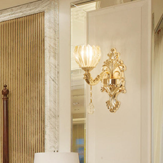 Vivolux | Blumenstrukturiertes Glas Wandlicht Antikes Wohnzimmer Wandbeleuchtungsgerät mit Kristallakzent in Gold
