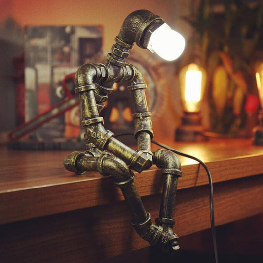 Vivolux | RoboShine – Robuste Roboterlampe aus Eisen