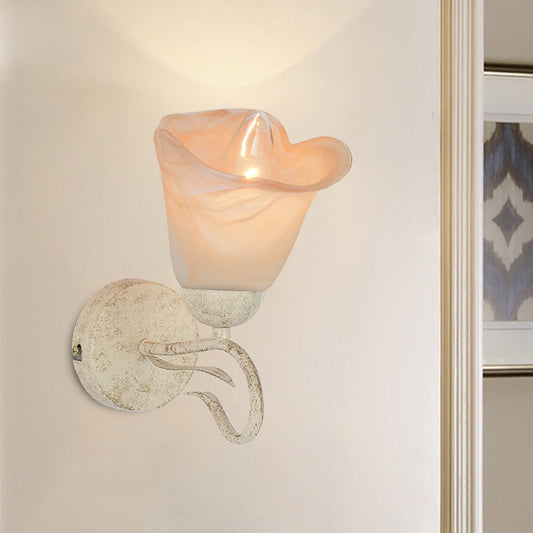 Vivolux | Frosted Glass Verouderd Wit Wandlamp Bloem Enkel Licht Traditionele Muurmontage Licht met Ronde Achterplaat voor Slaapkamer