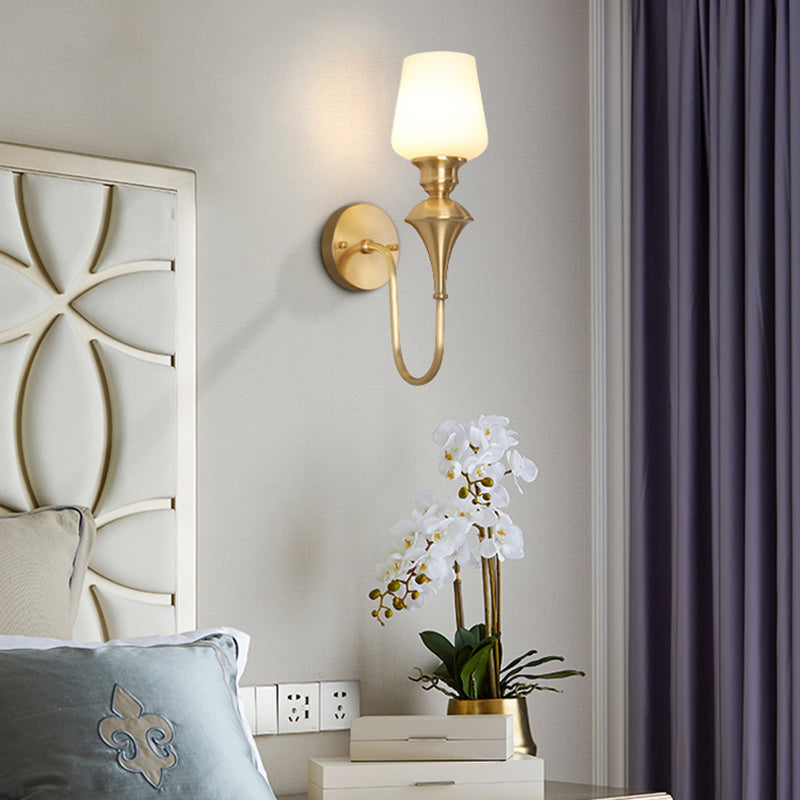 Vivolux | Cone White Glass Wandlamp Licht Traditioneel 1/2 Lichten Slaapkamer Wandgemonteerd Licht in Goud/Zwart