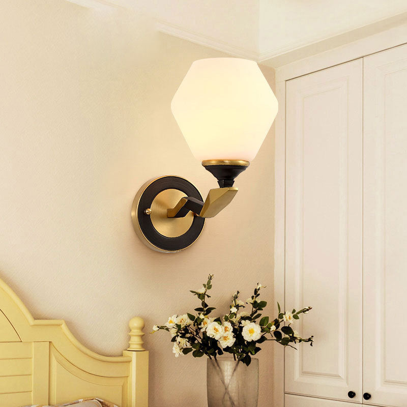 Vivolux | Zwart-Goud 1/2-Licht Wandlamp Antiek Ivoor Glas Geometrische Wandlichten met Gebogen Arm voor Slaapkamer