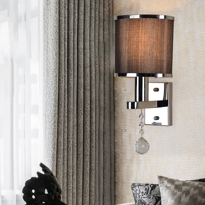 Vivolux | Traditionale Zylinder Wandleuchte 1-Licht Stoff Wandleuchte mit Kristallakzent in Chrom für das Schlafzimmer