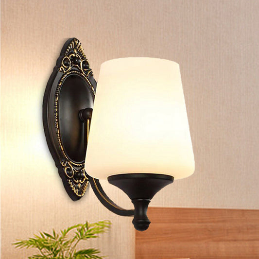 Vivolux | Retro Conical Wandleuchte 1/2-Licht Weißes Glas Wandmontierte Leuchte mit Metallgebogenem Arm in Schwarz