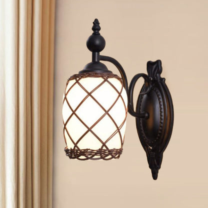 Vivolux | Zylinder Creme Glas Wandlamp Traditionelle 1 Licht Schlafzimmer Wandlampe mit Bambusgewebe Schirm in Schwarz